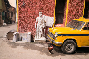 Street scene, Kolkata, India 2016