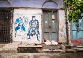 Street scene, Kolkata, India 2016